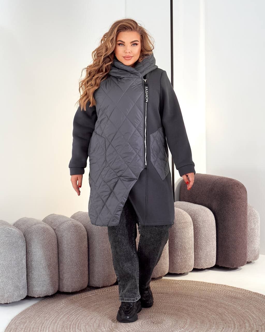 Жіночий демісезонний теплий кардиган смарагдового кольору