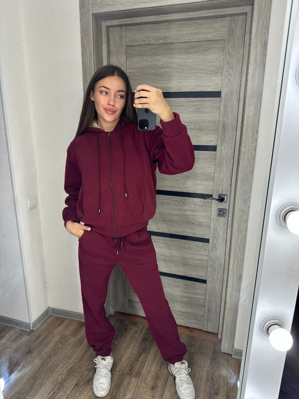 Жіночий теплий костюм двійка колір зелений