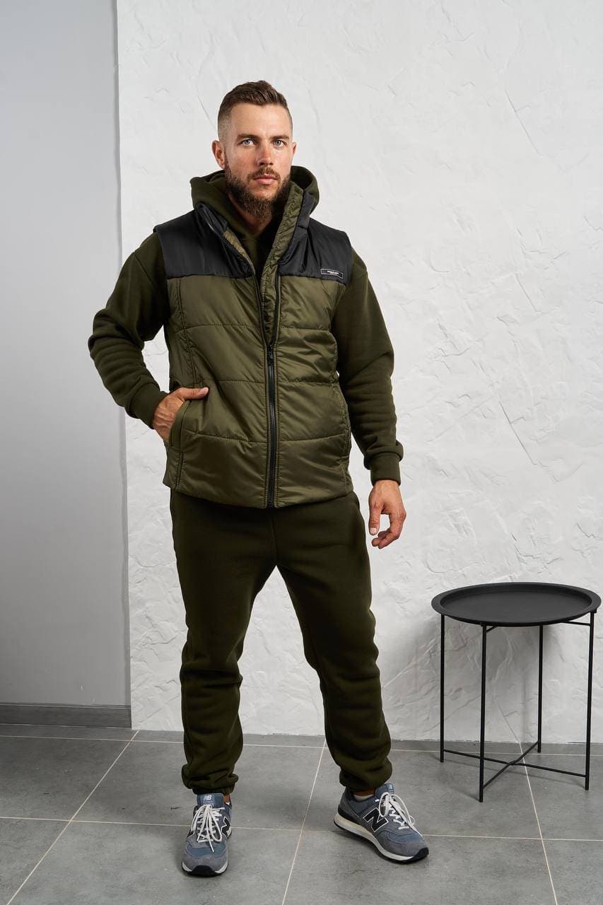 Чоловічий теплий костюм трійка смарагдового кольору